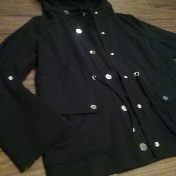 Ladies jacket - Picture 2 of 4